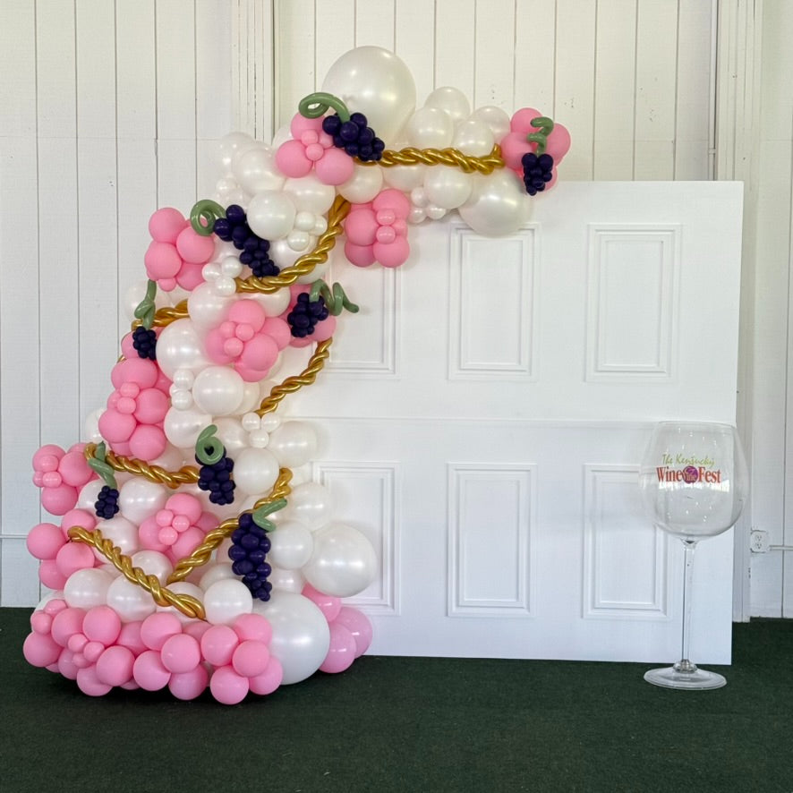 7 × 7 ft White Wood Backdrop